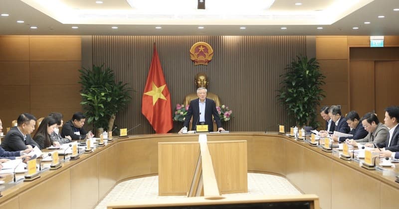 Regional, int'l financial hubs to help boost national economy: Deputy PM