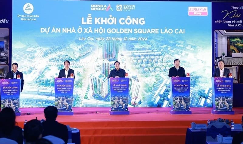 PM inspects, attends groundbreaking ceremony of infrastructure projects in Lao Cai