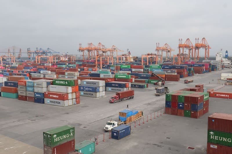 Vietnam sets new record as exports exceed 400 billion USD
