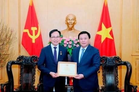 Samsung Vietnam hailed for contributions to Vietnam's development