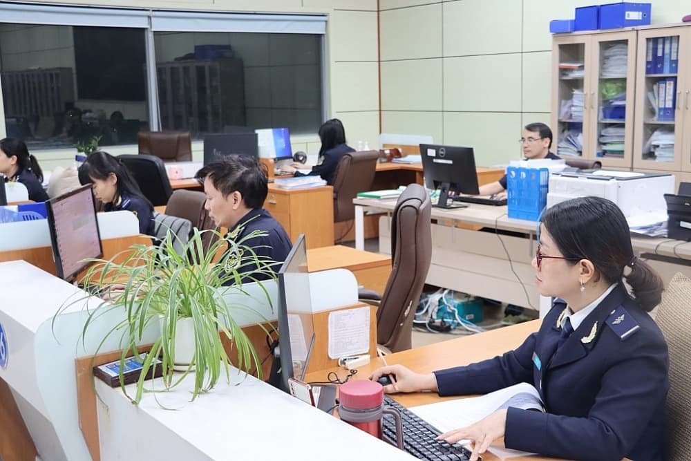 Quang Ninh Customs strives to collect over VND17,800 billion in revenue in 2025