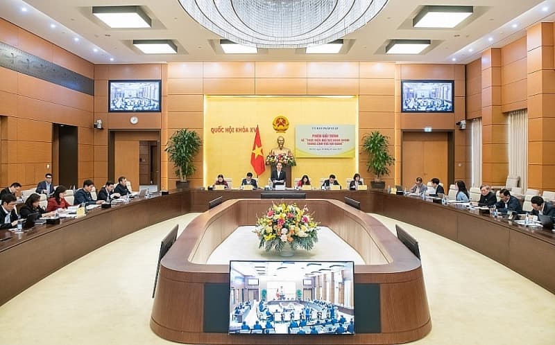 Researching and proposing amendments to 2014 Customs Law to meet the requirements of innovation