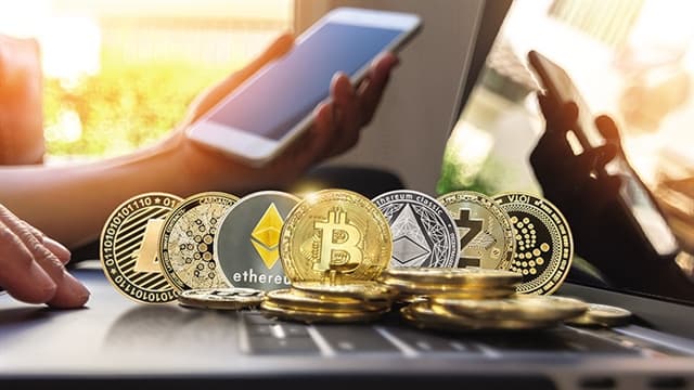 Opportunities and challenges in Việt Nam's crypto boom