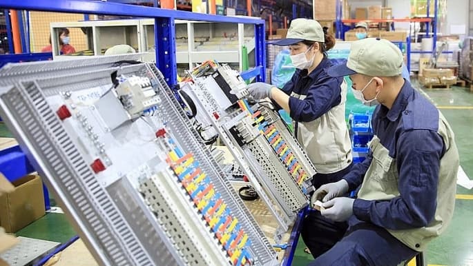 Vietnam's industrial production set for positive growth in 2025: S&P