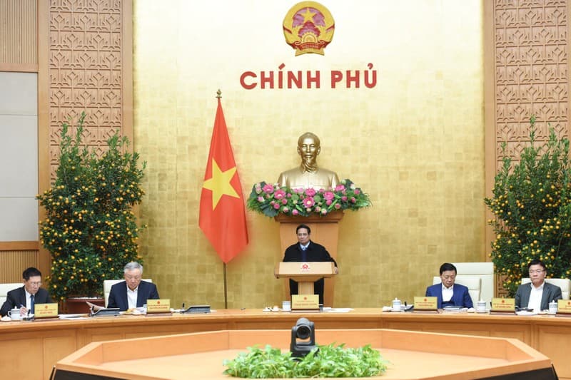 Prime Minister calls on ministries, sectors to implement tasks for 2025