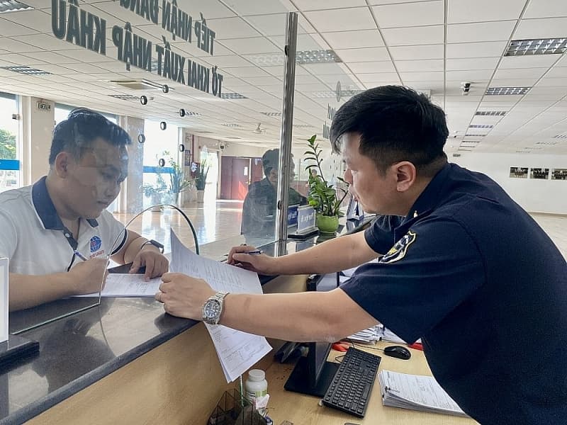 US$10.5 million in trade flows through Binh Duong Customs during Tet During the 2025 Lunar New Year