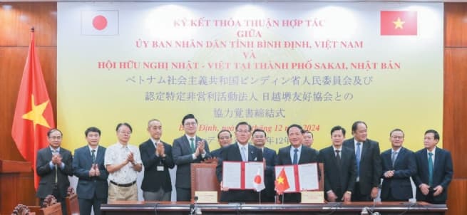 Binh Dinh Driving Breakthroughs to Embrace New Era of Growth