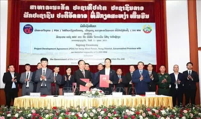 Vietnam, Laos strengthen energy cooperation for 2025