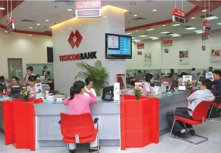Banks' charter capital rises by 15.23% to 33 billion USD