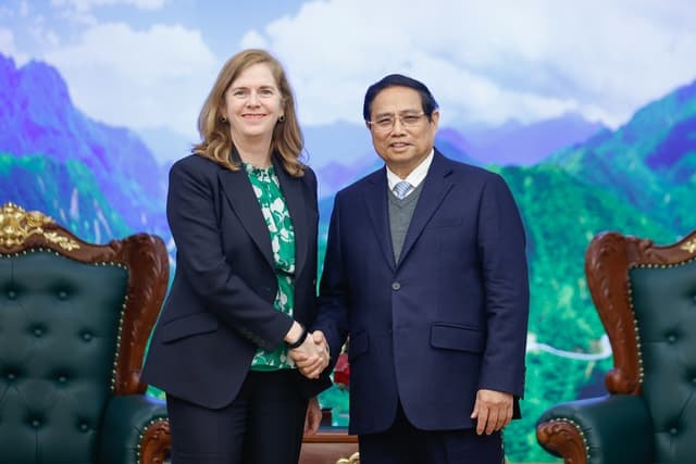 Viet Nam expects to enhance cooperation with S&P Global Ratings: Prime Minister