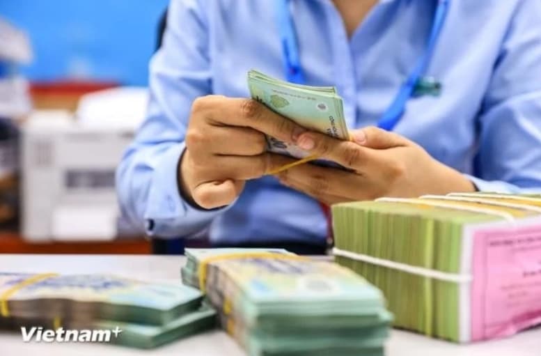 Banking sector urged to expand credits to support economic growth