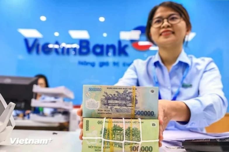 Banking sector faces liquidity challenges amid rate cuts