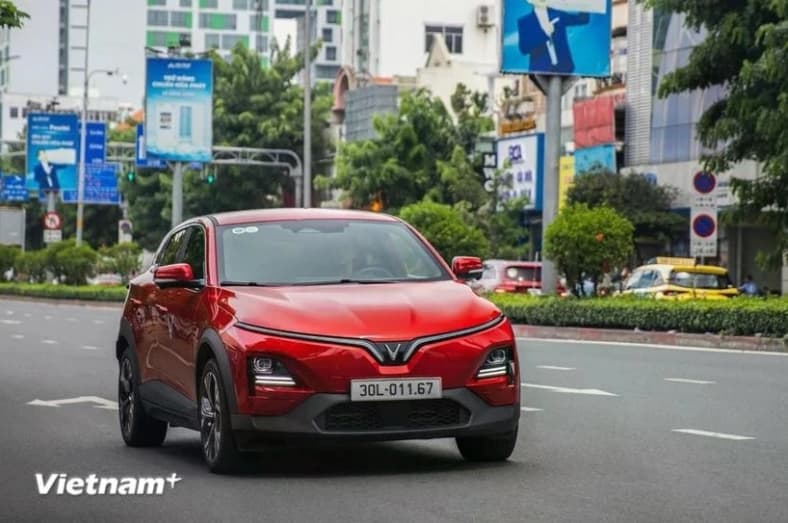 Continued exemption of registration fees gives push to EV market