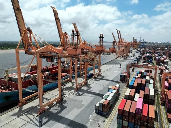 Vietnam hailed as economic development model amid global uncertainties