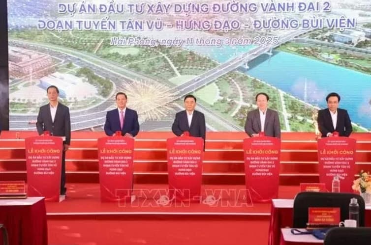 Rubber hits the road with Hai Phong's Ring Road No.2 construction begins