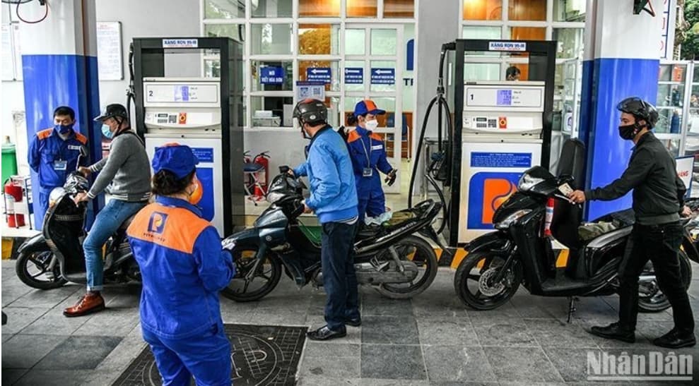 Fuel prices cut for third consecutive time