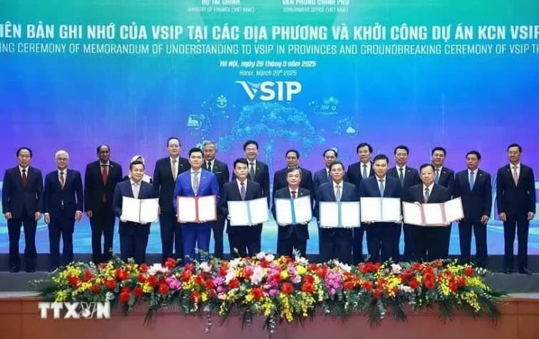Vietnam-Singapore expand VSIP industrial park in Vietnam localities