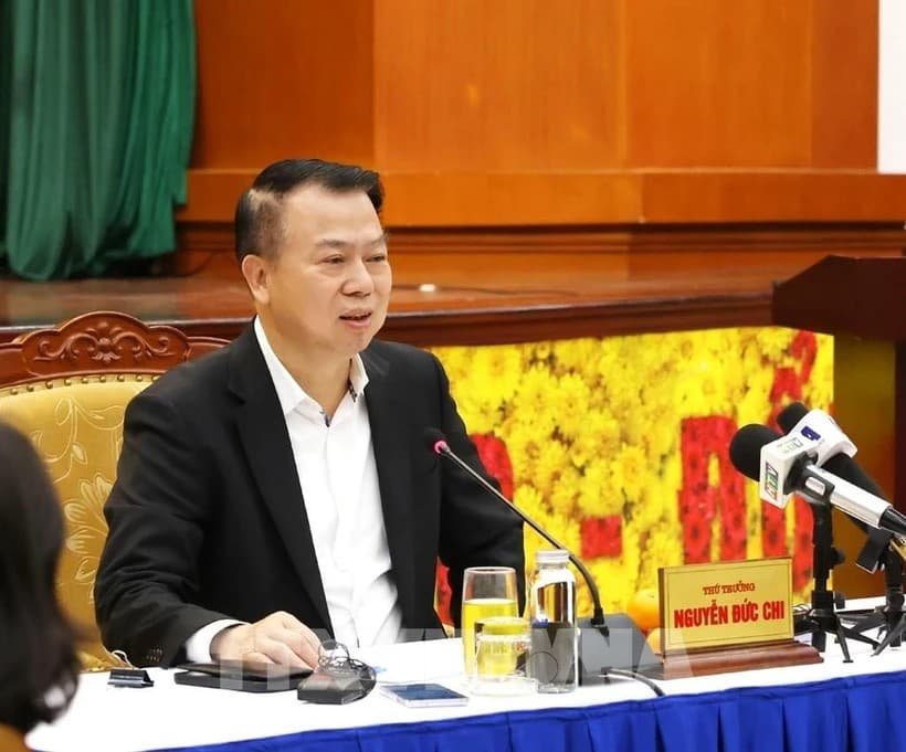 Vietnam reviews, adjusts import tariffs to promote trade balance