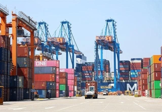 AmCham proposes US postpone reciprocal tariffs on Vietnam's goods
