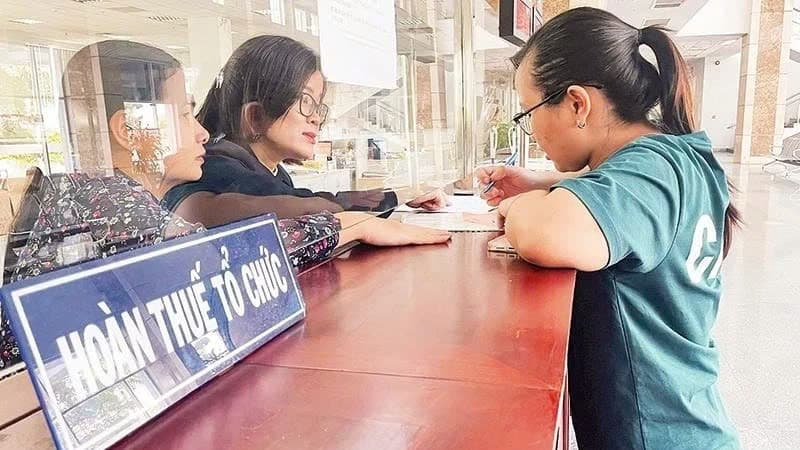 Over 29 trillion VND in tax refunds issued