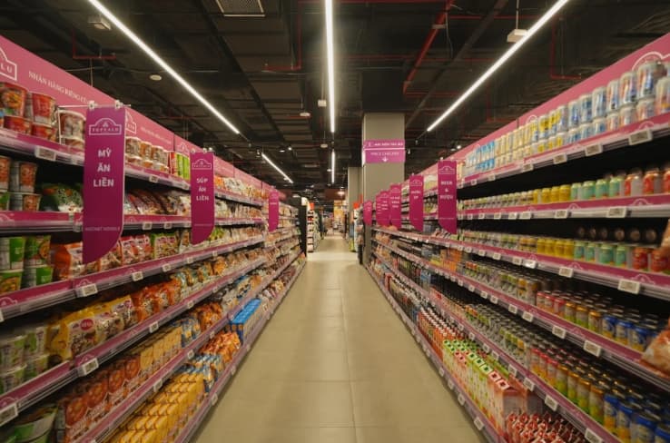 Rising demand and new supply boost Hanoi retail real estate