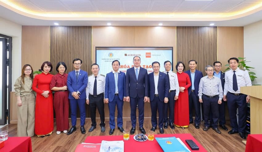 SAV and ACCA join forces to elevate banking workforce