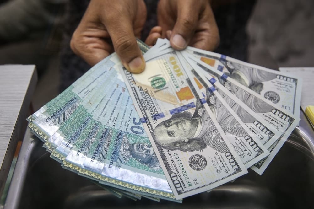 Will Pound strengthen further against the US dollar?