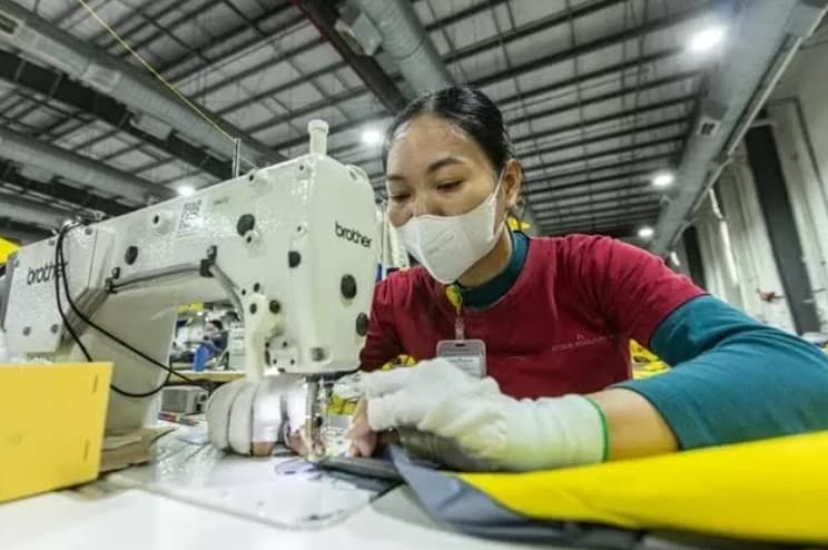 Vietnamese enterprises invest 309.3 million USD abroad in four months: National Statistics Office