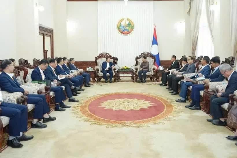 Vinachem reports on potash mine project to Lao Deputy Prime Minister Saleumxay Kommasith