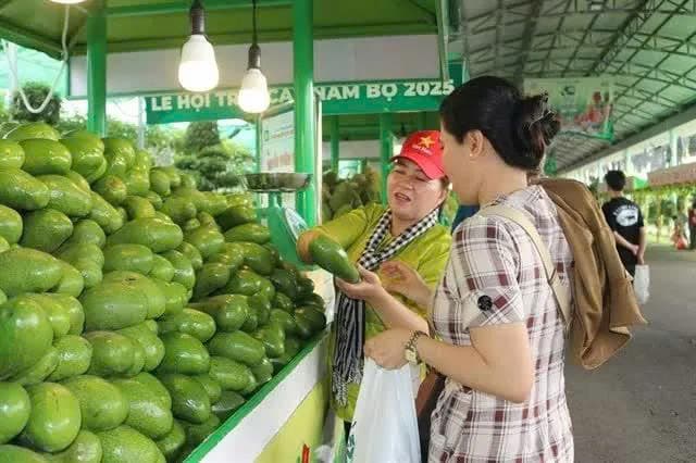 Southern Fruit Festival in HCM City celebrates Vietnamese agriculture