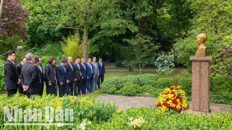 Viet Nam, France strengthen financial cooperation