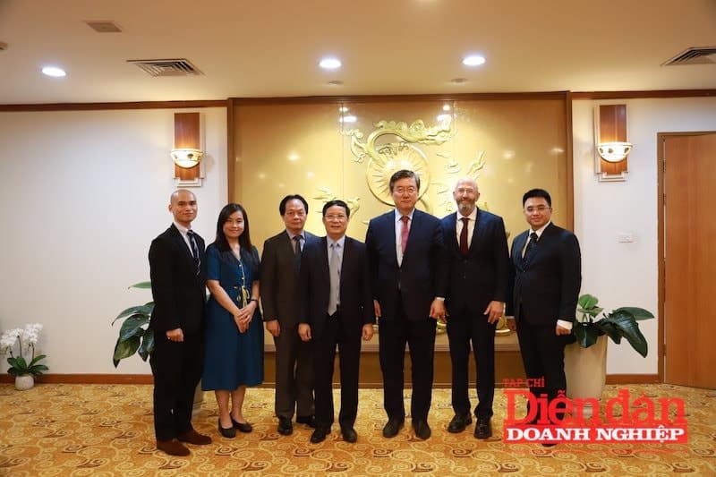VCCI cooperates with UNDP to develop "Vietnam Capacity Development Initiative"