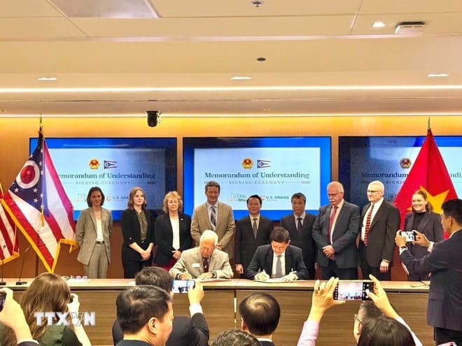 Viet Nam, US look towards balanced and mutually beneficial trade