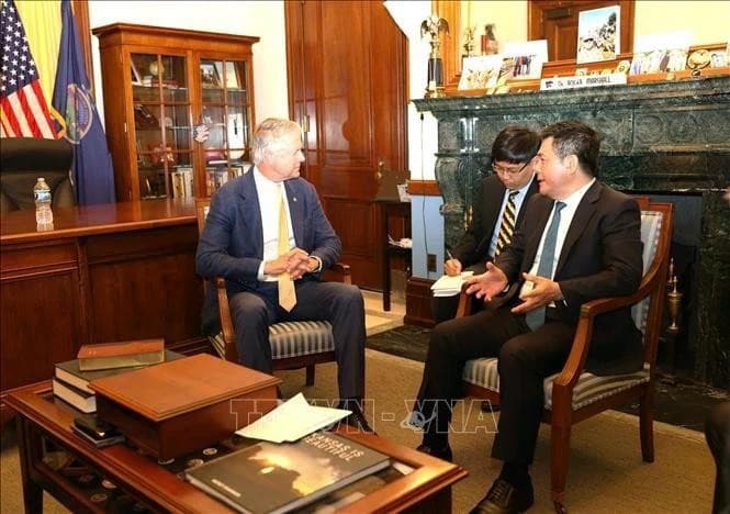 Viet Nam ready to further open market for US exports: Minister
