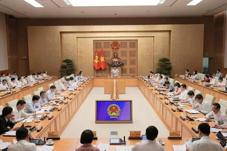 Deputy PM Nguyen Chi Dung calls for strong reforms of State-owned enterprises