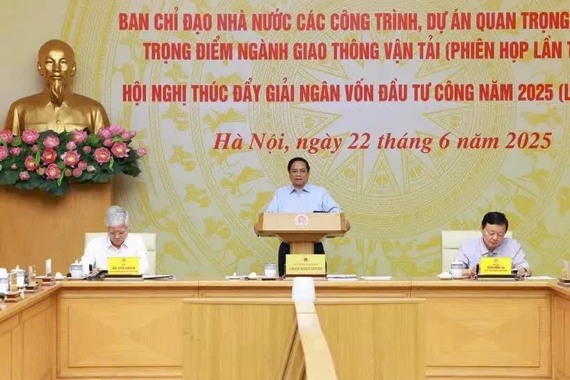 PM Pham Minh Chinh chairs national teleconference to boost crucial projects