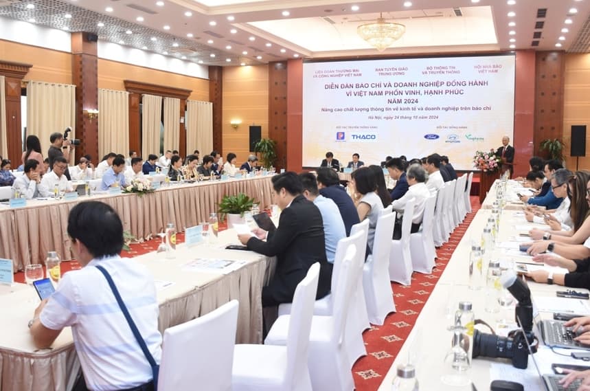 THE PRESS IS THE DRIVING FORCE FOR PRIVATE ECONOMIC DEVELOPMENT