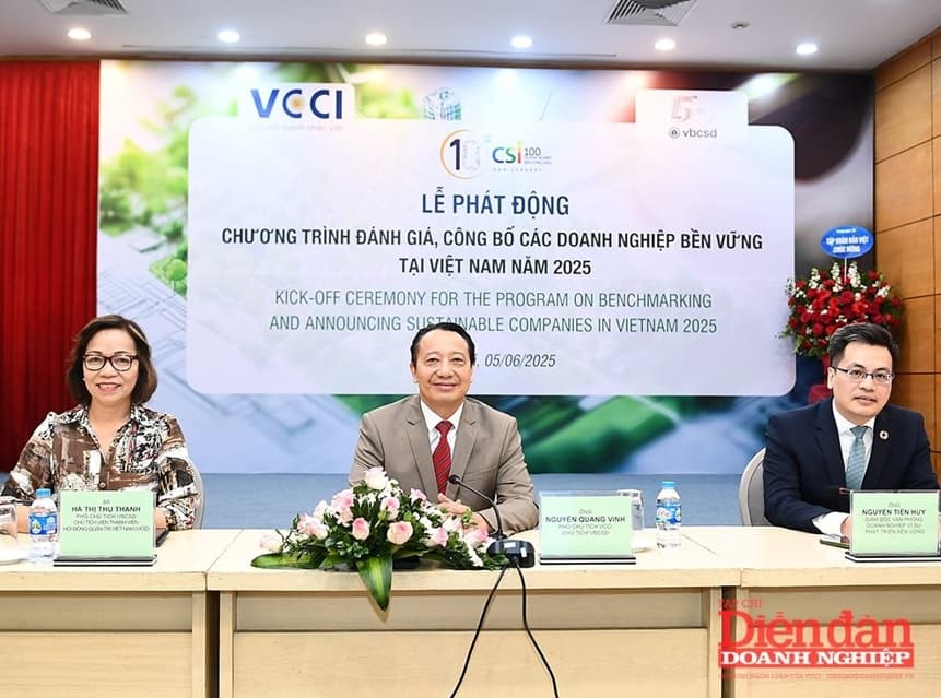 CSI - TEN YEARS OF PERSISTENT PIONEERING TO BUILD THE INTERNAL STRENGTH OF VIETNAMESE ENTERPRISES