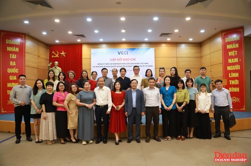 VCCI ACCOMPANIES THE PRESS FOR THE DEVELOPMENT OF THE PRIVATE ECONOMY