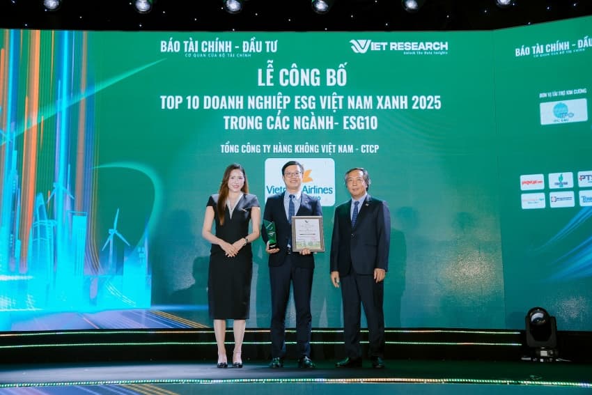 Vietnam Airlines earns accolade for ESG efforts