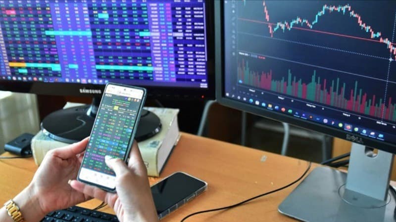 An additional 187 foreign investors granted securities trading codes in June