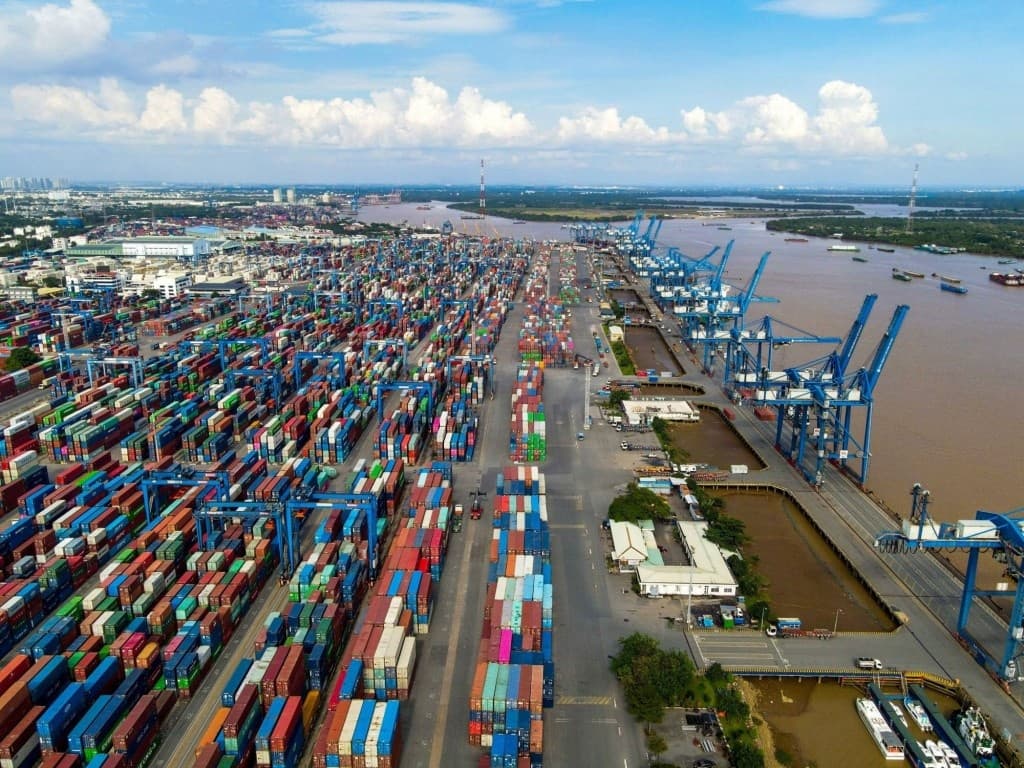 Europe’s largest supermarket retailer shifts supply chain to Vietnam