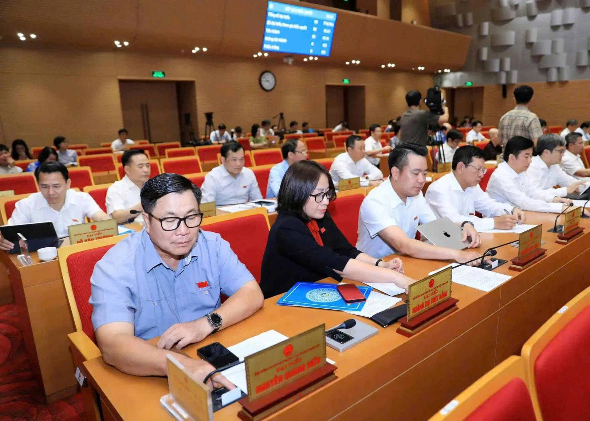 Hanoi approves 150 land sites for commercial housing projects