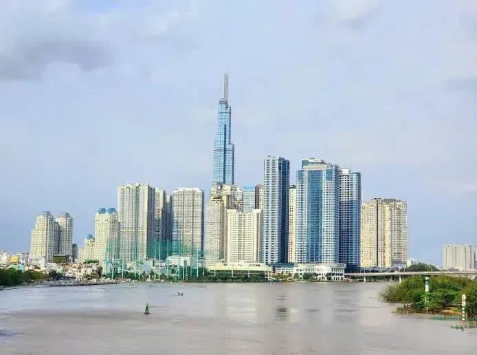 Ho Chi Minh City to invest $7 billion in international financial center