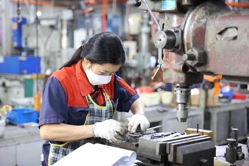 New decree paves the way for supporting industry breakthrough