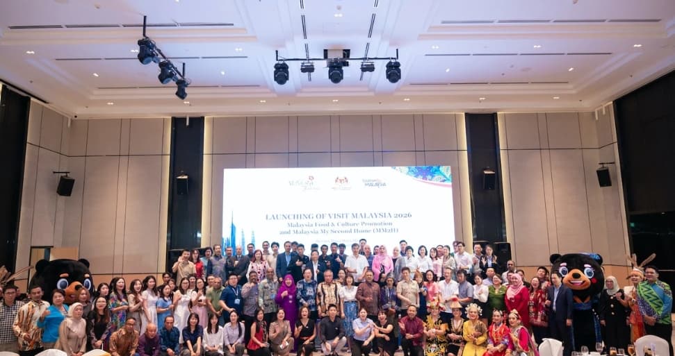 Malaysia strengthens tourism cooperation with Viet Nam