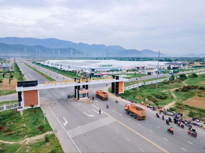 Solutions to close the Vietnam’s infrastructure financing gap