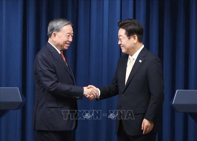 Viet Nam, South Korea agree to make scientific and technological cooperation new pillar of bilateral ties