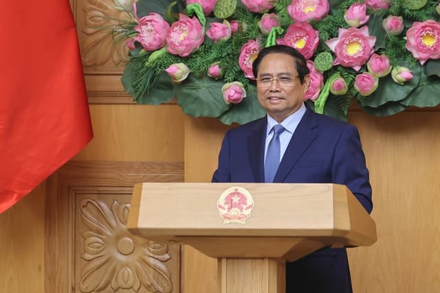 Prime Minister seeks Japanese businesses' support for Viet Nam in financial matters