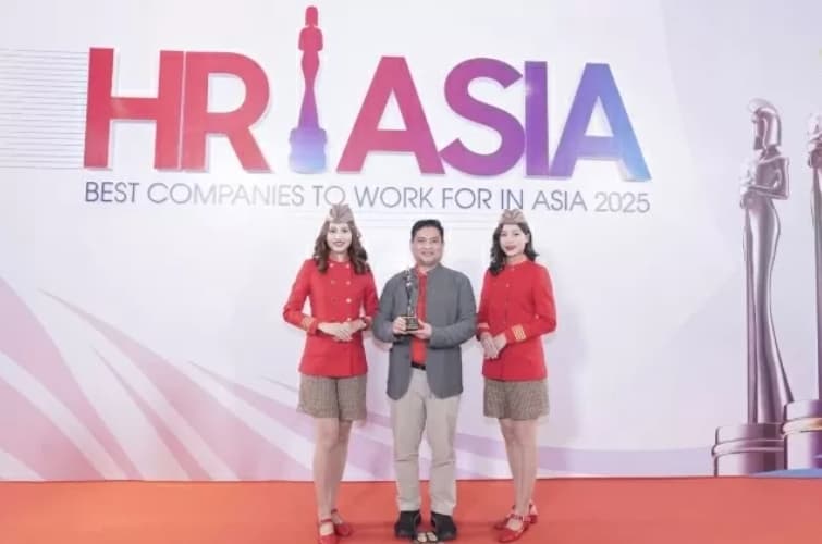 HR Asia Awards 2025 honours Vietjet as “Best Workplace in Asia” for the 5th consecutive time